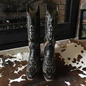 Corral Cross Cowboy Boots